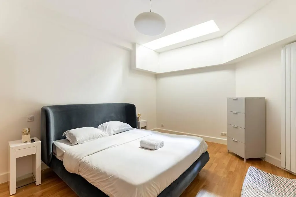 Trocadero/Victor Hugo : Luxury Apartment 1Br-4P Paris